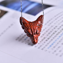 Load image into Gallery viewer, 1pcs Fashion Natural Crystal Carved Wolf Head Pendant Rose Quartz Fluorite Amethyst Natural Mineral Pendant Jewelry DIY Gift